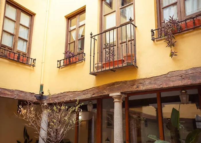 Alh Patio Apartamentos