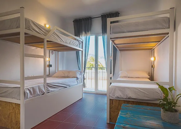 Hotel cerca del colegio: Loft Apart&Hostal